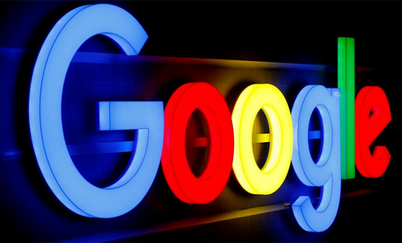 Ordenan a Google bloquear sitios web con contenidos «falsos e inexactos»