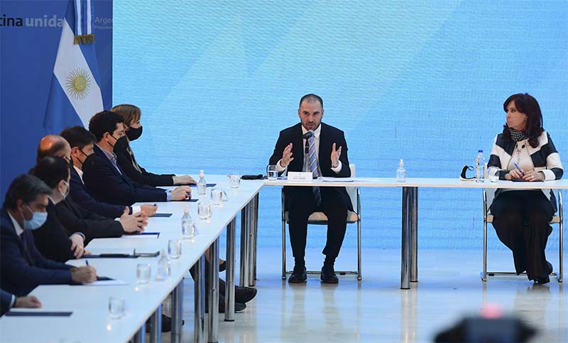 Guzmán insistió en la necesidad de bajar el déficit fiscal para tener «un Estado fuerte»
