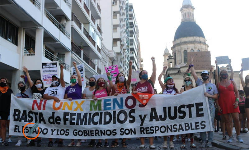 Día Internacional de la Mujer Trabajadora: Rosario paró y marchó al Monumento