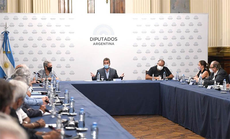 Massa recibió a gremios por Ganancias: «Vinimos a ver cuál es el proyecto»