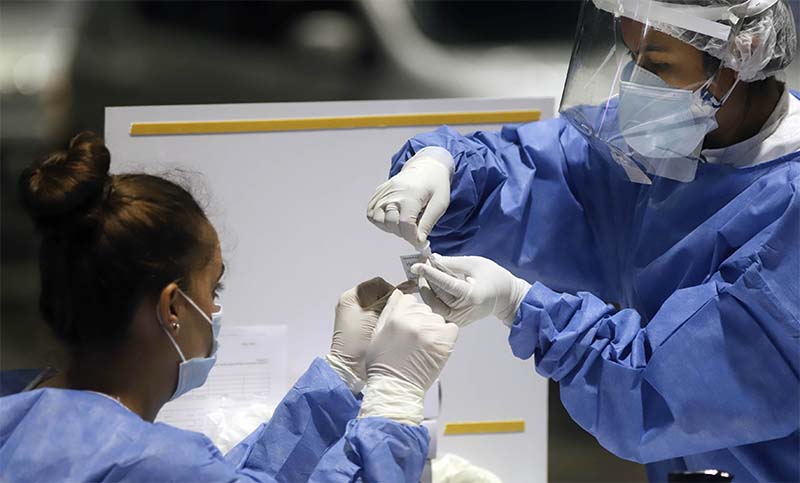 Escalan los casos de Covid: 16.056 contagios reportados en todo el país