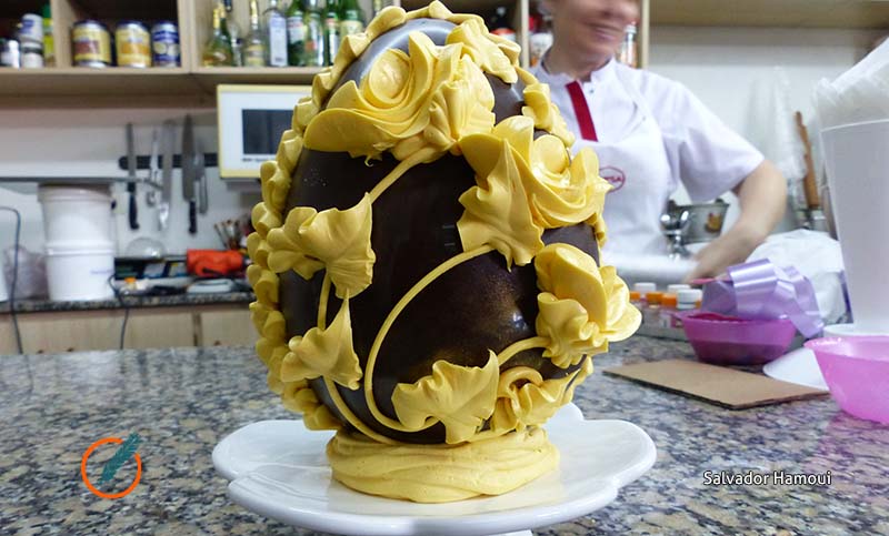 Colecta de huevos de pascua para pacientes oncológicos