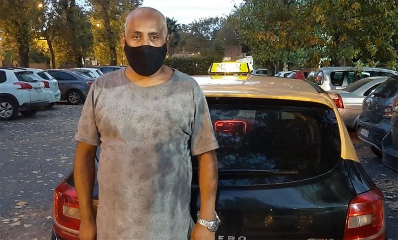 Habló el taxista que se desnudó, intentó defenderse y aceptó las sanciones