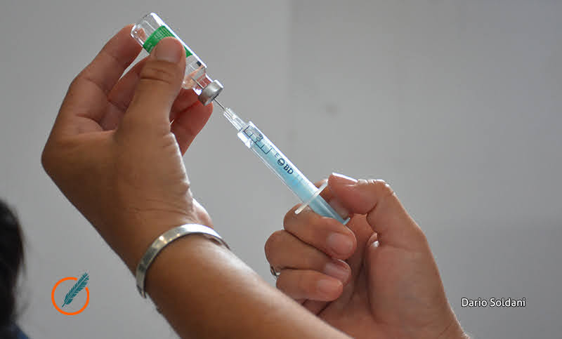La Argentina está entre los 20 países que más vacunas recibieron a nivel mundial, indicó un informe