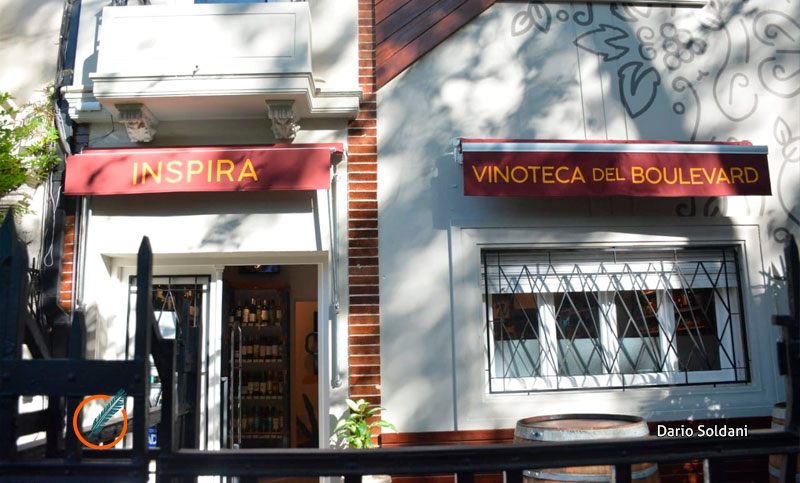 Atacan a balazos una vinoteca en pleno centro de la ciudad