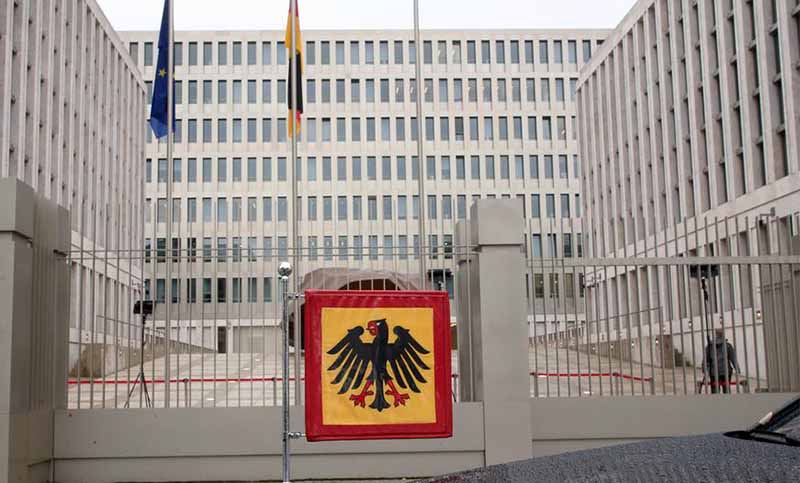Servicios secretos de Alemania vigilarán a los anticuarentena porque amenazan la democracia