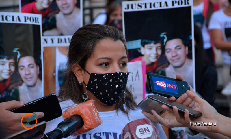 Picada fatal en zona sur: mamá y esposa de las víctimas marcha por justicia y pide cárcel para el responsable