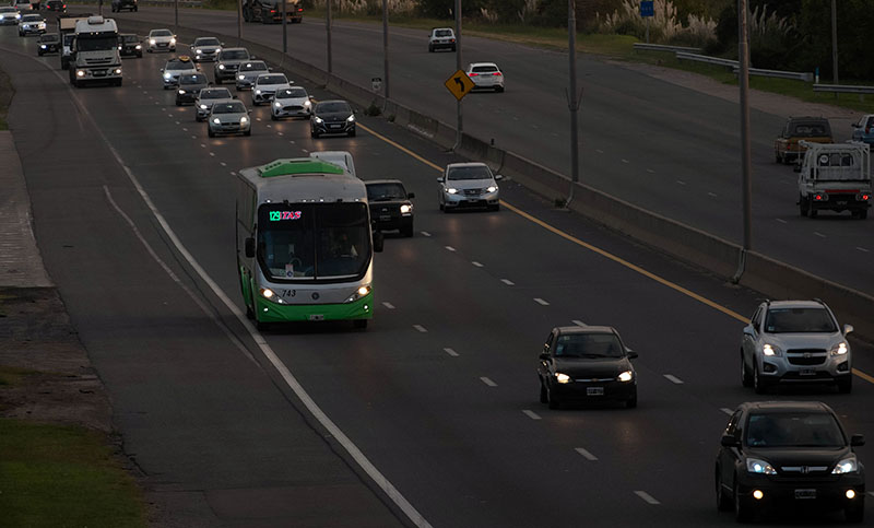 El flujo vehicular por la Autovía 2 hacia la costa atlántica es de 2.100 automóviles por hora