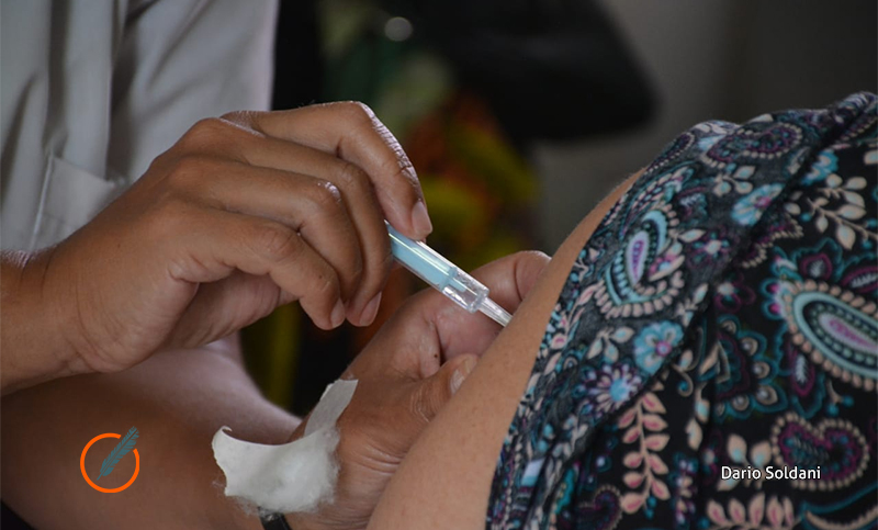 Más de 200 mil personas ya se vacunaron en Rosario