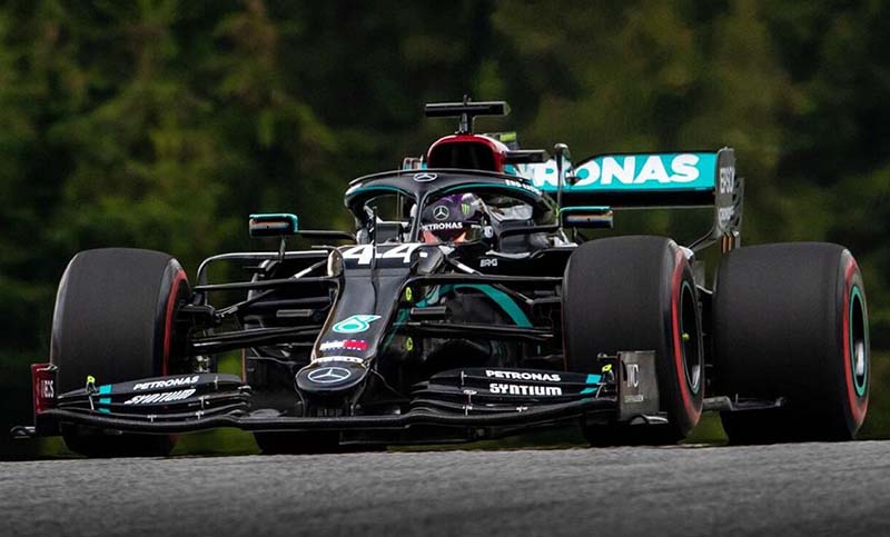 Hamilton hizo el mejor tiempo en los entrenamientos de la Fórmula 1