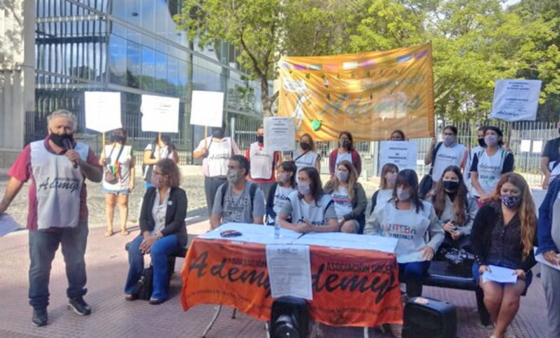 Devolverán los descuentos por huelga a docentes porteños por orden de la Justicia