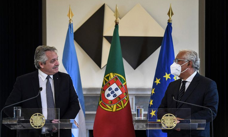 Fernández recibió el apoyo de Portugal sobre las negociaciones con el FMI