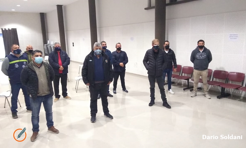 «Necesitamos la vacuna porque se nos están muriendo los compañeros», expresó Cesar Aybar de SUPA