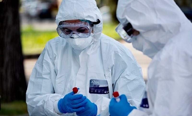 Informan 24.475 nuevos contagios de Covid y casi 500 muertes en el país