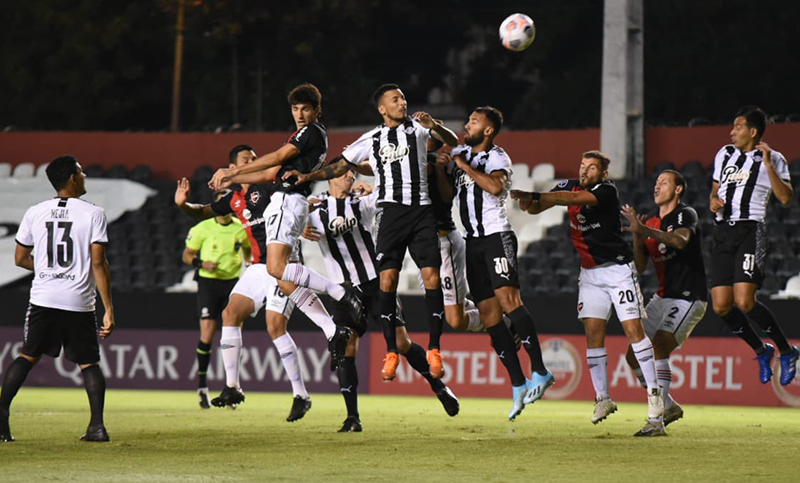 Newell’s cayó en Paraguay y complica su continuidad en la Sudamericana