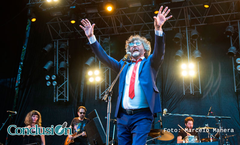 Fito Páez planea publicar tres discos en los próximos meses