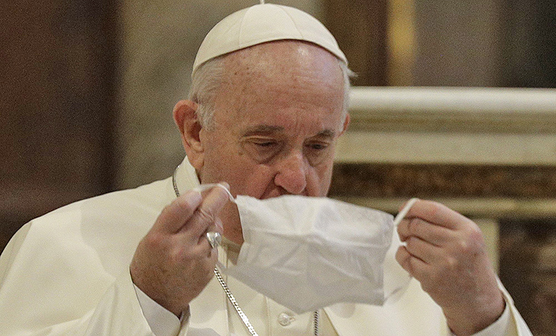 Francisco se suma a una campaña global por la inmunización contra el coronavirus