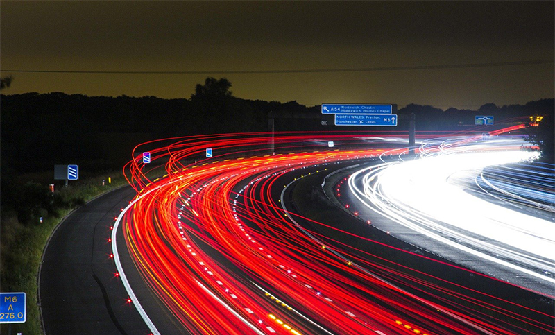 ¿Podrá el nuevo motor de velocidad warp lograr un viaje a la velocidad de la luz?