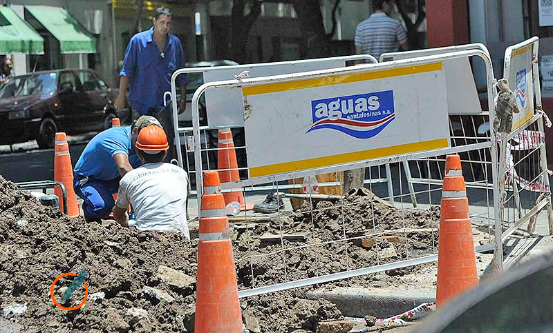 «Tan esenciales como el agua»: se celebra el Día del Trabajador Sanitarista