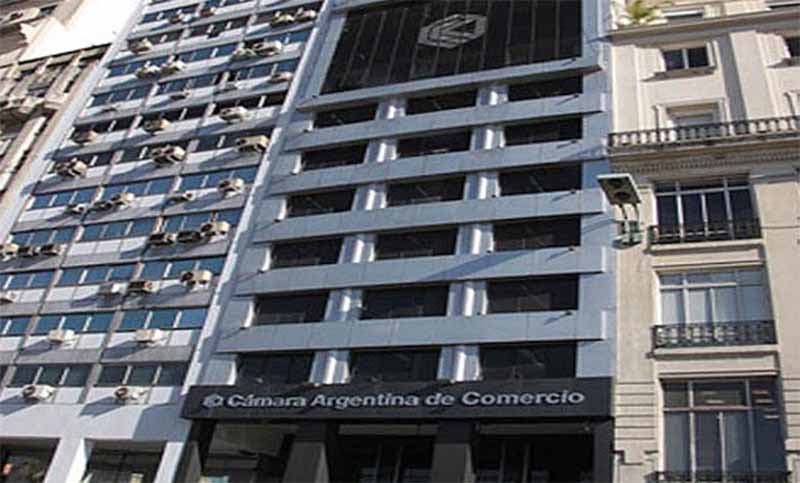 La Cámara de Comercio rechaza el proyecto para subir ganancias a empresas