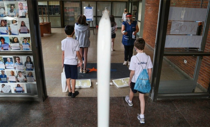 Ocho de cada diez colegios privados prefieren la presencialidad