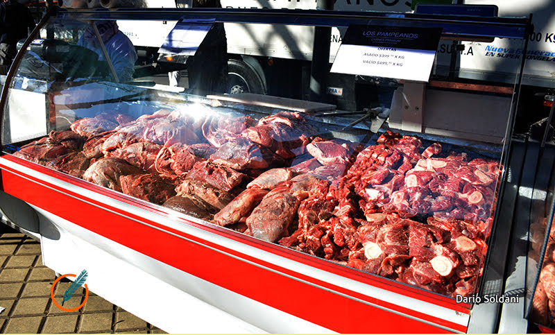 El campo para en rechazo a la suspensión de las exportaciones de carne