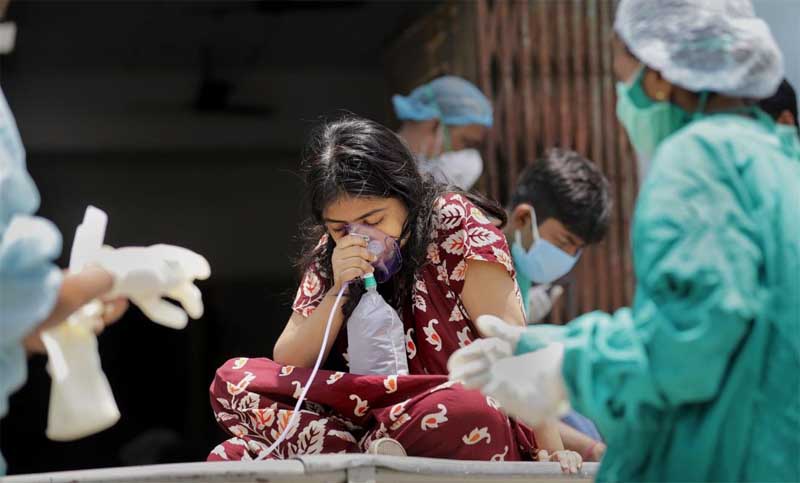 India supera por primera vez los 400.000 casos diarios de coronavirus
