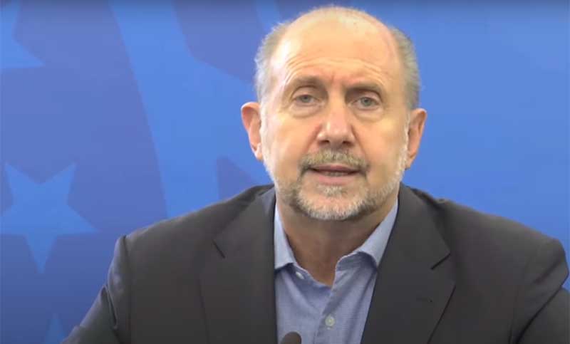 El Gobernador anunció que vuelven las clases presenciales en los niveles inicial y primario