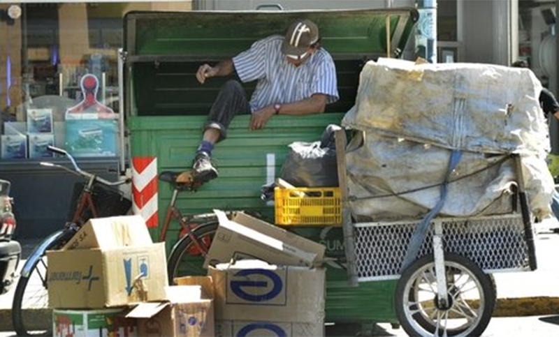 Inclusión laboral: ponen en marcha el programa «Argentina Recicla»