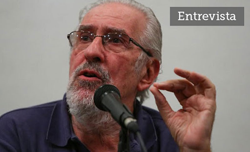 Borón afirmó que no «hay que ser ingenuo», hay indicios que «hay un plan para sacar al gobierno»
