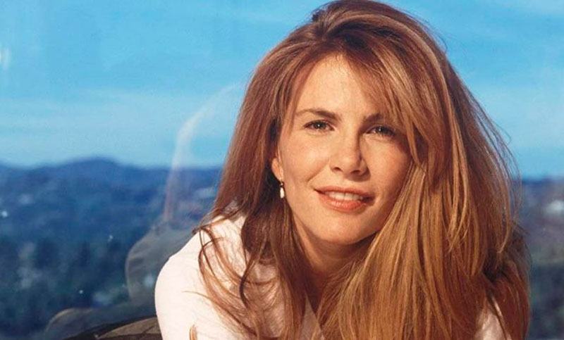 Muere a los 59 años «Tawny» Kitaen, protagonista de «Despedida de soltero» y musa rockera de los `80