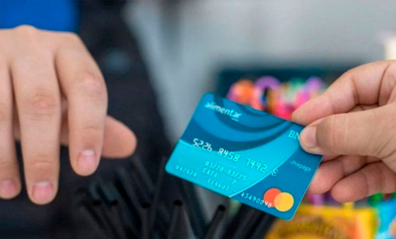 Comienzan a pagar la Tarjeta Alimentar a quienes cobran a través de la AUH