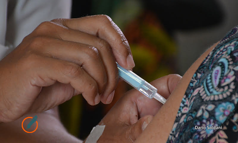 Comenzó en Santa Fe el operativo para aplicar segundas dosis en geriátricos