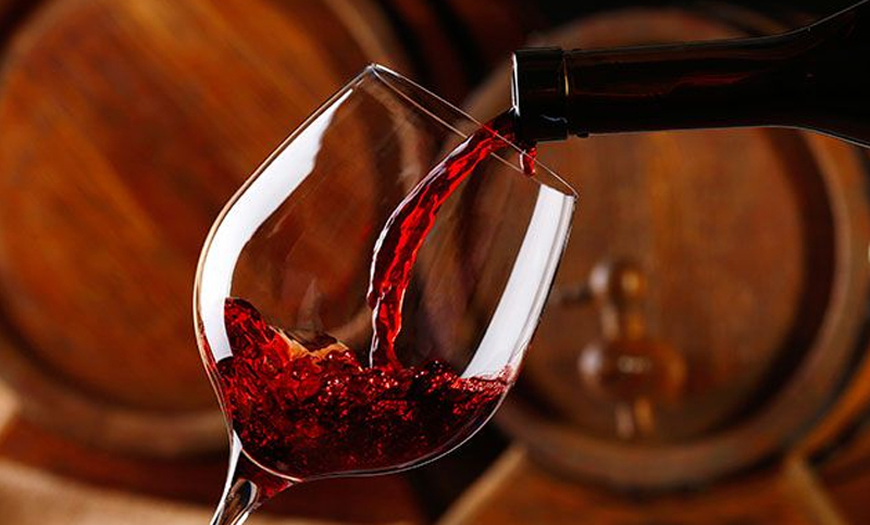 El vino prohibido de los Papas