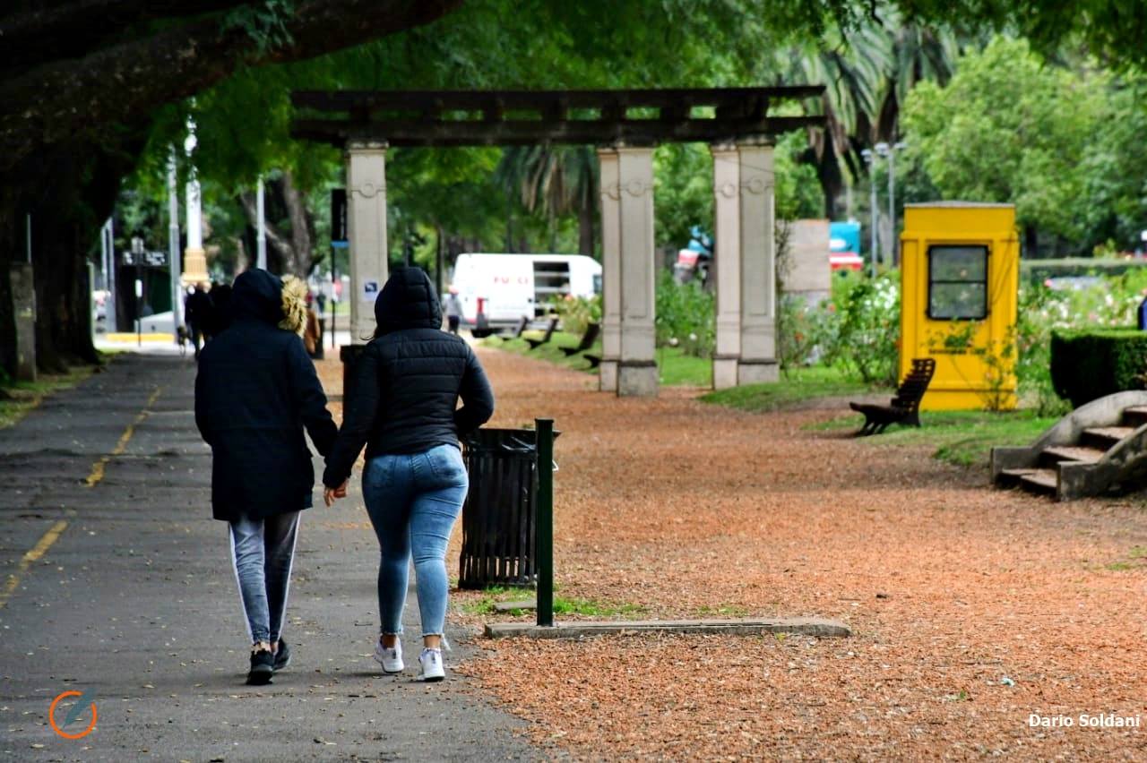 Rosario registró 365 contagios de coronavirus y 12 fallecimientos