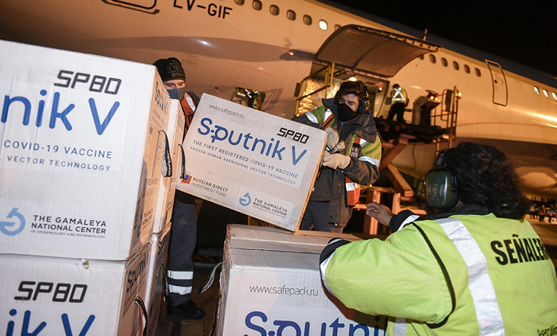 Llegó un nuevo vuelo con Sputnik y Argentina superó los 25,7 millones de vacunas