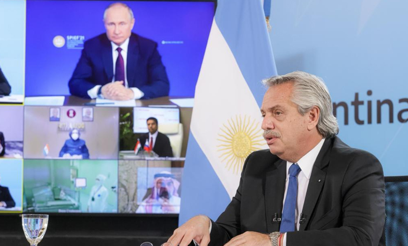 Fernández y Putin dieron inicio a la producción local de la Sputnik V