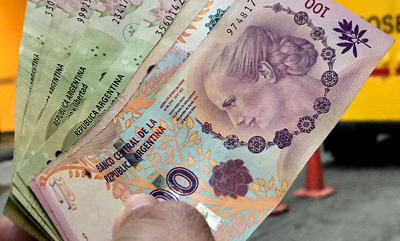 El gobierno volverá a imprimir billetes con imágenes de próceres
