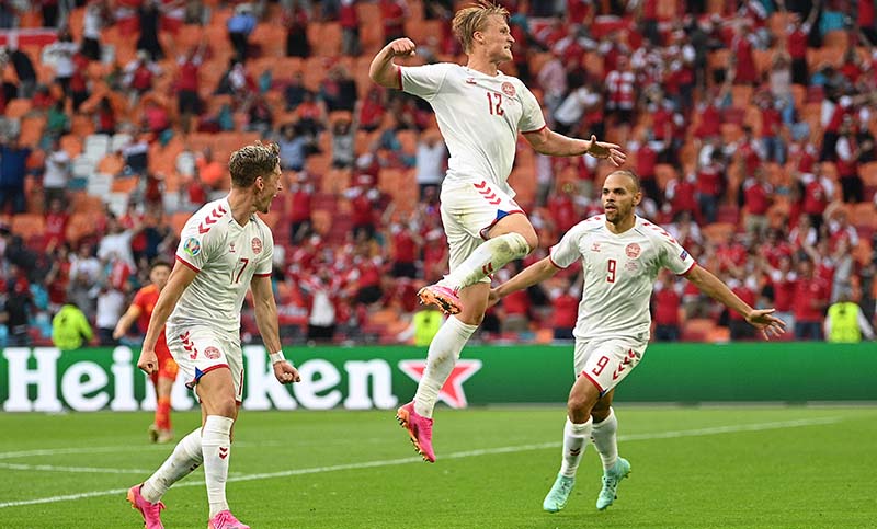 Dinamarca eliminó a Gales de la Eurocopa con una goleada