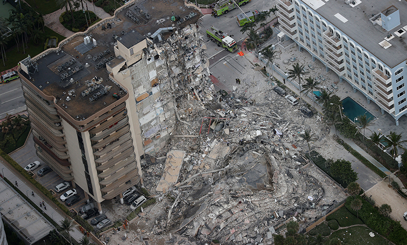 Aumenta a once el número de muertos por el derrumbe del edificio en Miami
