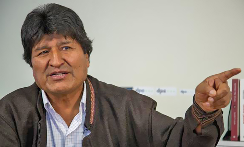 Evo Morales denunció a dos diarios bolivianos por promover una guerra sucia