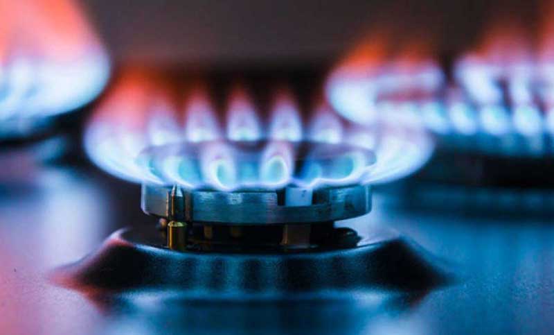Argentina busca garantizar el suministro de gas durante el invierno y recurre a Bolivia
