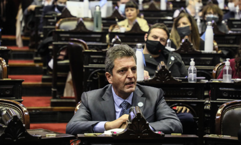 Massa convoca al Congreso a los laboratorios para que rindan cuentas sobre la provisión de vacunas