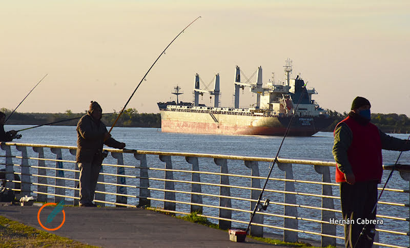 La pesca comercial en el río Paraná seguirá vedada en la provincia