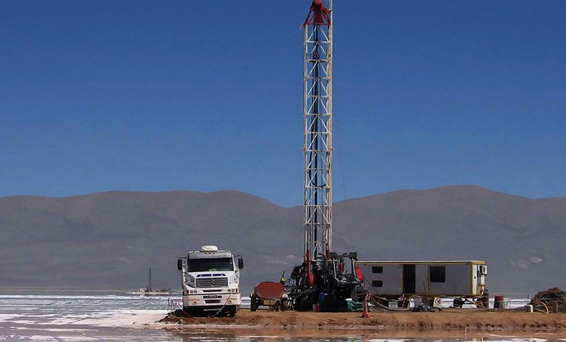 Nace YPF Litio para producir e industrializar un mineral clave en las nuevas tecnologías