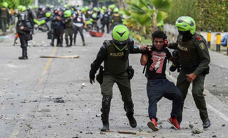 Nueva noche de violencia en Cali: sin acuerdos se preparan nuevas manifestaciones