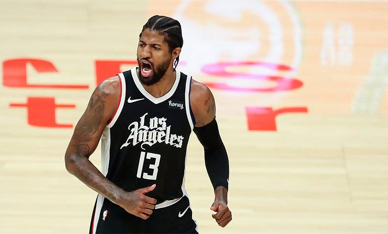 Clippers se hizo fuerte en casa y descontó la serie final contra Suns