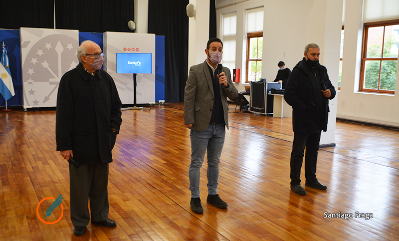 El gobierno provincial se comprometió a reemplazar el alambrado de la cárcel de Piñero con un muro perimetral