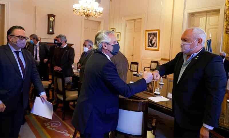 Fernández analizó con ganaderos un nuevo esquema exportador de carne
