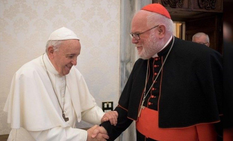 El Papa rechazó la renuncia del cardenal Marx y afirmó que la Iglesia está en crisis por la pederastia